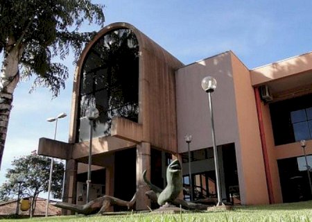 PREFEITURA DE DOURADOS, CORRE O RISCO DE PERDER R$ 3.6 MILHÕES PARA A REFORMA DO TEATRO MUNICIPAL