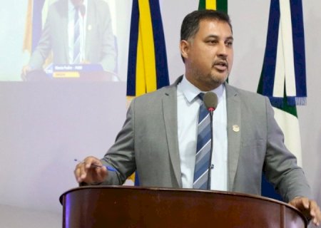 MÁRCIO PUDIM QUESTIONA PREFEITURA SOBRE ESPAÇOS PUBLICITÁRIOS NA UPA E HOSPITAL DA VIDA