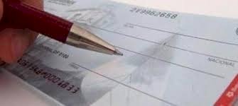 HOMEM VAI À POLÍCIA APÓS TER CHEQUE ADULTERADO PARA R$ 7 MIL