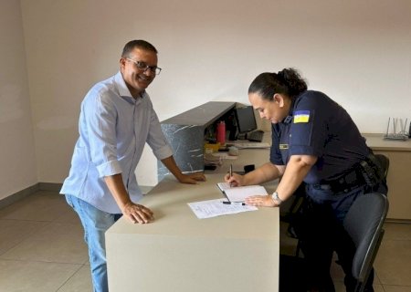 INSPETOR CABRAL SOLICITA PRIORIDADE NA MATRÍCULA DE FILHOS DE MULHERES VÍTIMAS DE VIOLÊNCIA DOMÉSTICA