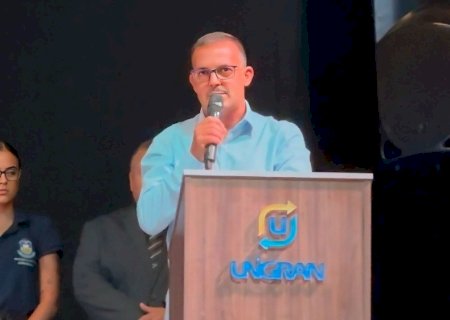 INSPETOR CABRAL COBRA VALORIZAÇÃO DOS PROFESSORES NA SEMANA PEDAGÓGICA