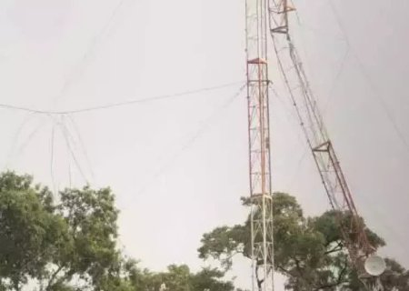 TEMPORAL CAUSA ESTRAGOS EM ROCHEDO E DEIXA RASTRO DE DESTRUIÇÃO