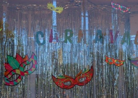 FIM DE SEMANA SERÁ DE FOLIA EM DOURADOS COM FESTAS, MATINÊS E OPEN BAR