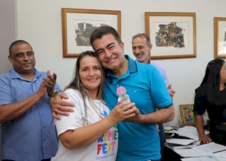 SERVIDORAS DA PREFEITURA DE DOURADOS SÃO HOMENAGEADAS PELO DIA DA MULHER
