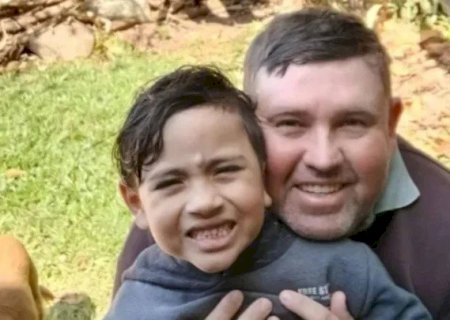 PAI DIZ QUE JOGAR FILHO DA PONTE FOI ‘PLANO B’: ‘A MÃE DELE TEM QUE PAGAR’