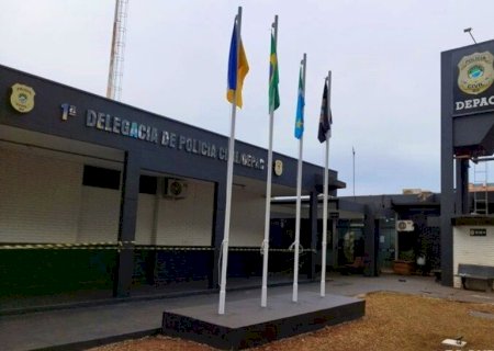 MULHER É DETIDA EM DOURADOS POR TENTATIVA DE TRANSPORTE DE DROGAS