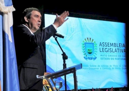 RIEDEL LIDERA PESQUISAGovernador está na frente em todos os cenários