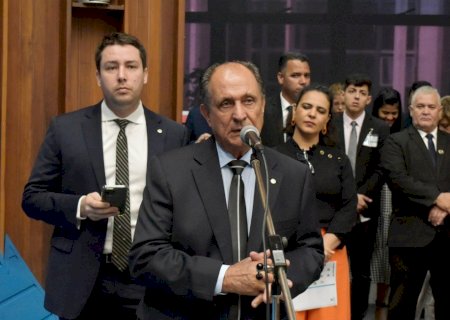 ZÉ TEIXEIRA SOLICITA MELHORIAS DE ESPORTE E LAZER EM DOURADOS