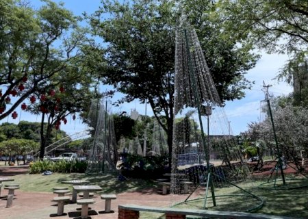 “NATAL ENCANTADO” COMEÇA DIA 1º COM CHEGADA DO PAPAI NOEL E ACENDIMENTO DAS LUZES