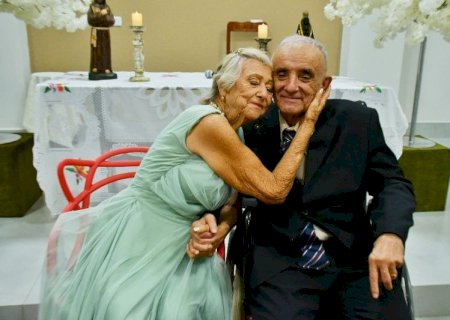 AMOR VENCEU BARREIRAS DO TEMPO E UNIU CASAL DE ASILO EM AQUIDAUANA