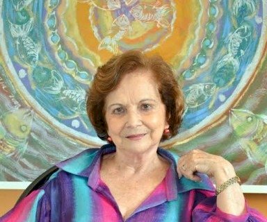 EM DOURADOS, CÂMARA HOMENAGEIA ADILES DO AMARAL TORRES COM O TROFÉU SIREUNISE CAMARGO DORTA