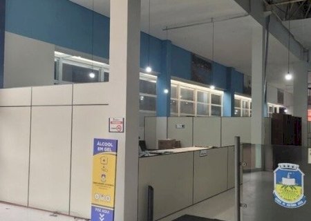 PROMOTORIA COBRA INFORMAÇÕES SOBRE CONTRATOS DA CÂMARA DE DOURADOS