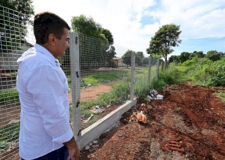 PREFEITO MARÇAL FILHO PREPARA LEI QUE PREVÊ RECOMPENSA PARA QUEM DENUNCIAR DESCARTE IRREGULAR DE LIXO