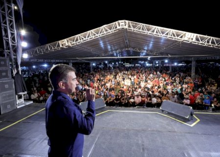 COM PÚBLICO RECORDE, MARÇAL ABRE 2ª FESTA DA PÁSCOA E DESTACA PARCERIAS POR DOURADOS