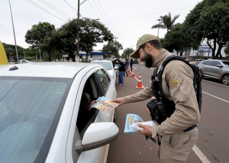 PREFEITURA LEVA BLITZ EDUCATIVA À MARCELINO PIRES E REFORÇA CONSCIENTIZAÇÃO NO TRÂNSITO