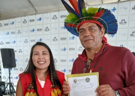 CACIQUE VILMAR MACHADO LIDERA COMITIVA POR MELHORIAS NA SAÚDE INDÍGENA DE MS