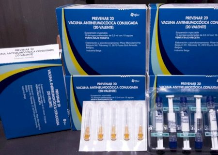 PREFEITURA COMEÇA VACINAR CRIANÇAS MENORES DE DOIS ANOS CONTRA PNEUMONIA E MENINGITE