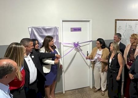 LIA NOGUEIRA DEFENDE ATENDIMENTO 24 HORAS PARA MULHERES DURANTE LANÇAMENTO DA SALA LILÁS