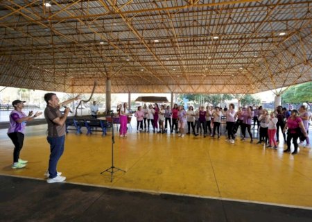 PREFEITURA MOBILIZA ALUNAS DE PROJETOS ESPORTIVOS NO COMBATE À VIOLÊNCIA CONTRA A MULHER