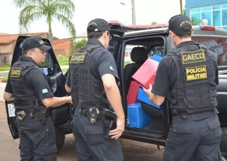 JUIZ CONDENA 15 ACUSADOS POR FARRA DAS DIÁRIAS; EX-VEREADOR QUE FUGIU DE PIJAMA PEGA 43 ANOS