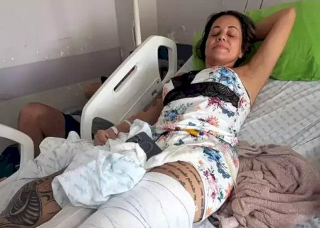 SOBREVIVENTE DE GRAVE ACIDENTE COM AMBULÂNCIA É ABANDONADA HÁ 4 DIAS À PRÓPRIA SORTE