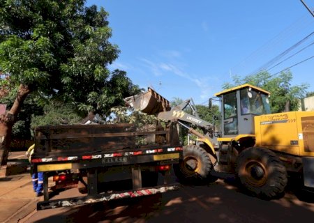 PREFEITURA ADIA FORÇA-TAREFA DE LIMPEZA NO JÓQUEI CLUBE E VILA SÃO BRAZ DEVIDO ÀS CHUVAS
