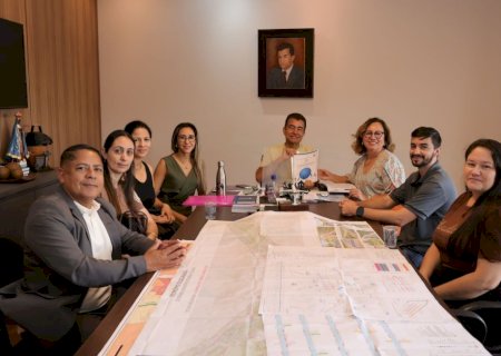 PREFEITURA REÚNE DADOS SOBRE MIGRANTES E DEBATE PLANEJAMENTO DE POLÍTICAS PÚBLICAS