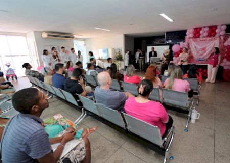 OUTUBRO ROSA: PREFEITURA DE DOURADOS DESTACA PREVENÇÃO DO CÂNCER APÓS A MENOPAUSA